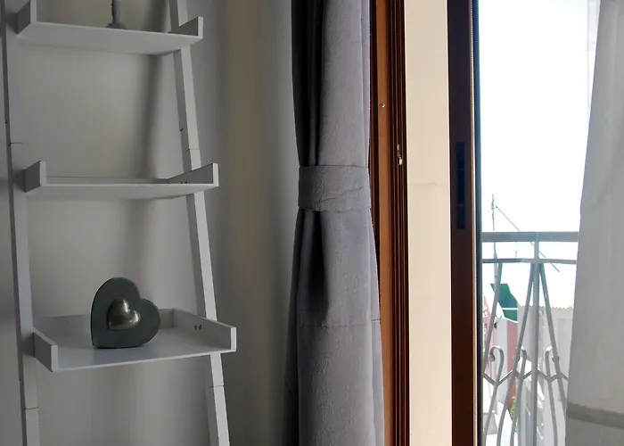 Casa Regina Tenerife לינה וארוחת בוקר Tamaimo