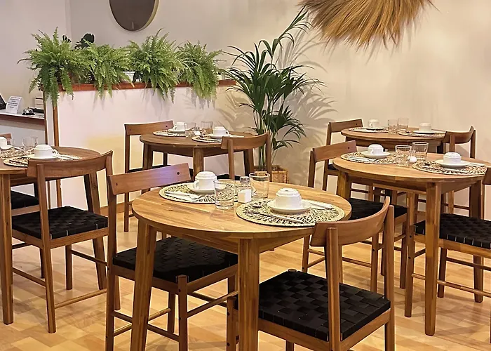 Casa Regina Tenerife לינה וארוחת בוקר 3*