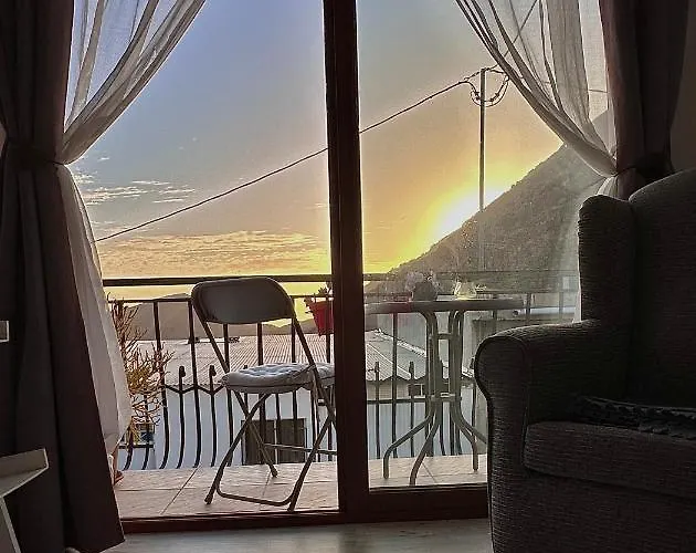 فندق مبيت وإفطار Casa Regina Tenerife Tamaimo